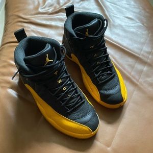 University Gold Jordan 12